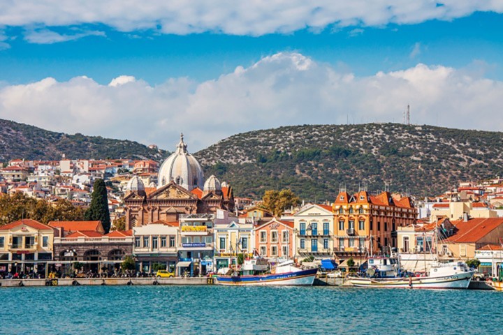 MİDİLLİ ADASI…